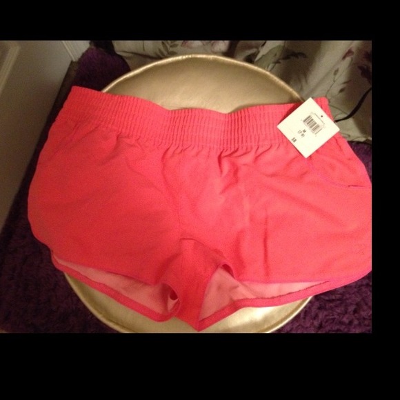 ❌SOLD! ❌ Bright peach shorts