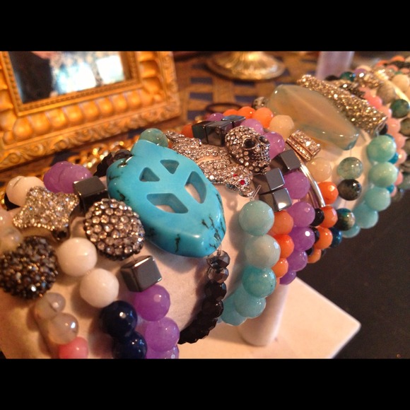 Greenish/Blue Bracelet Set - Picture 2 of 4