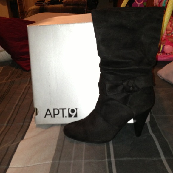 Apt. 9 Dede Black Boots