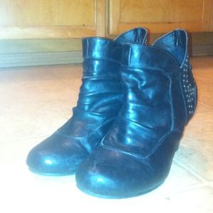 Black Ankle Boots