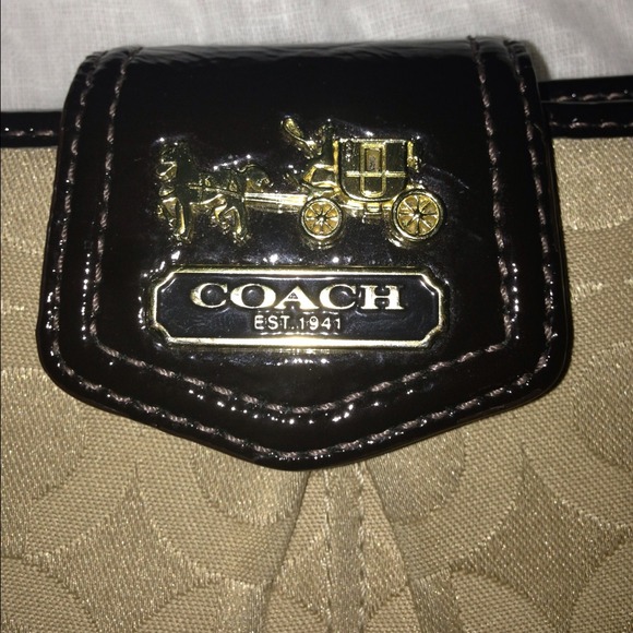 Coach Wallet - Picture 3 of 4
