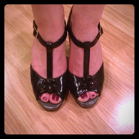 Old navy pumps $10