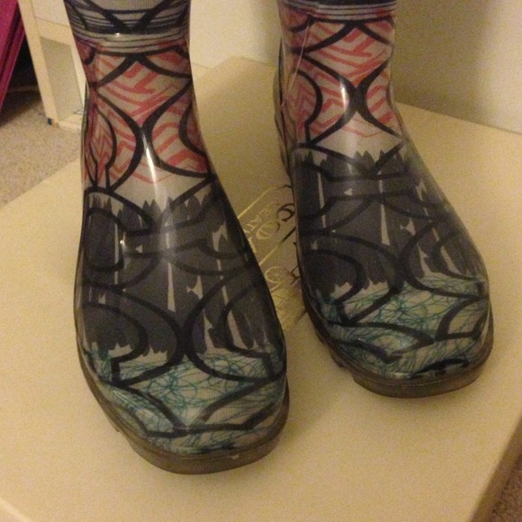 Coach Rainboots - Picture 2 of 4
