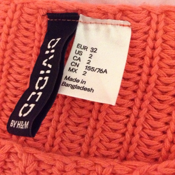 H&M orange sweater - Picture 2 of 2