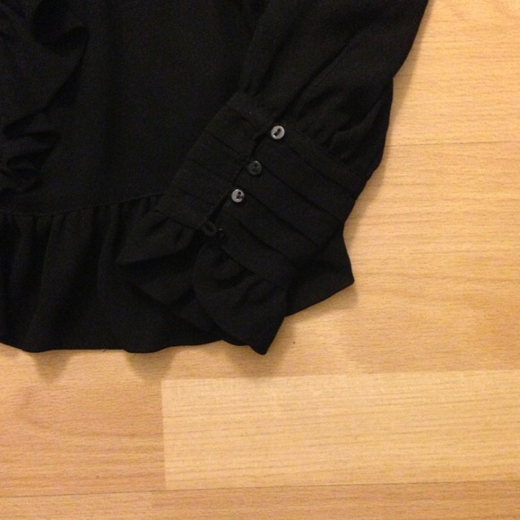 Zara blouse - Picture 3 of 3