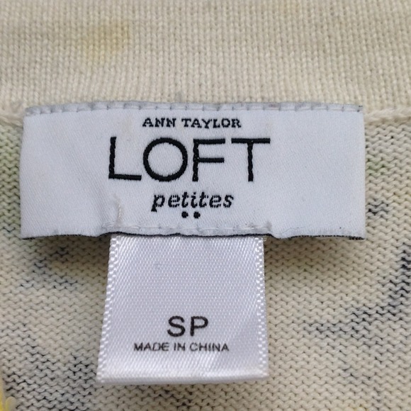 Ann Taylor LOFT cardigan, Petite small - Picture 2 of 3