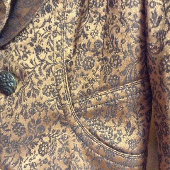 Gold blazer - Picture 2 of 2