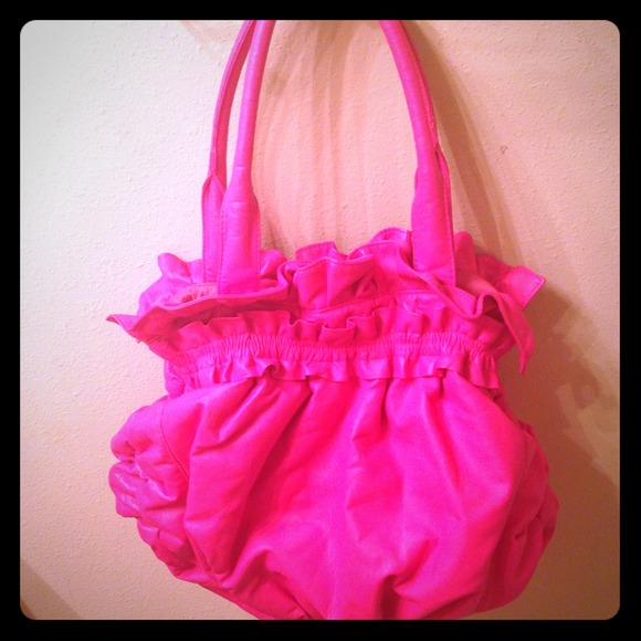❌SOLD❌Hot pink adorable purse!!👛🎀