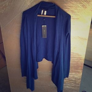 💰💰SOLD in bundle💰💰 BCBG multi-wrap sweater