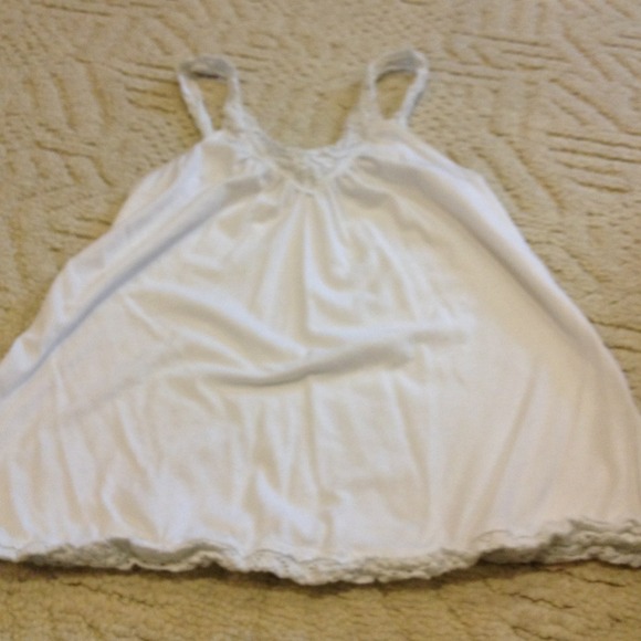 White Tank - Picture 2 of 2