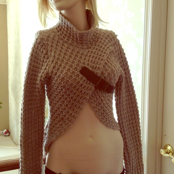 rinascimento  Tops - Unique open sweater 🇮🇹PM EDITOR PICK👏🙀