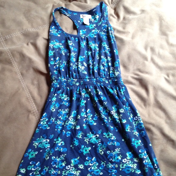 Sold, bundled! - Picture 2 of 4
