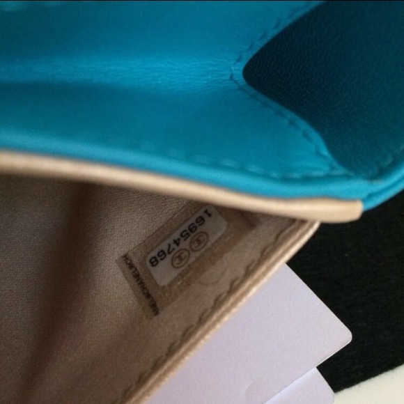 🚫SOLD🚫💯Auth. CHANEL S-Double Wallet - Picture 3 of 3