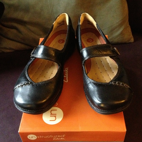 NWT Clark's Unstructured Un-Knot black leather