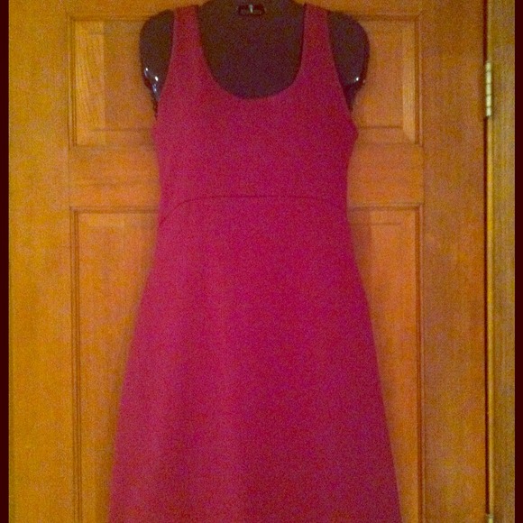 🎈Sold in bundle. Active-style dress.