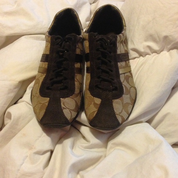 Brown Coach sneakers 💥💥authentic💥💥💥