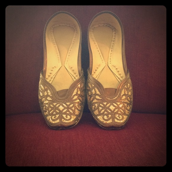 Royal Middle Eastern Inspired Flats