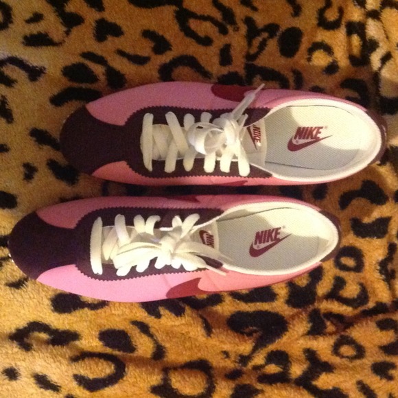 🌀SOLD🌀WMNS LADY CORTEZ NYLON TENNI SHOES SIZE 10 - Picture 3 of 4