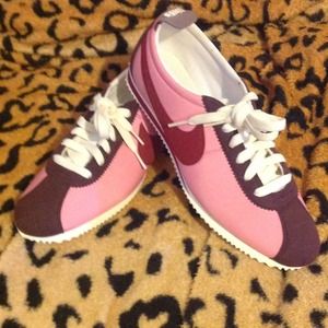 🌀SOLD🌀WMNS LADY CORTEZ NYLON TENNI SHOES SIZE 10
