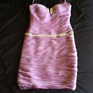 Cute lavender dress, great for dances exc