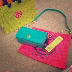 🎀SOLD🎀 TORY BURCH ROBINSON ADJUSTABLE BAG🎀