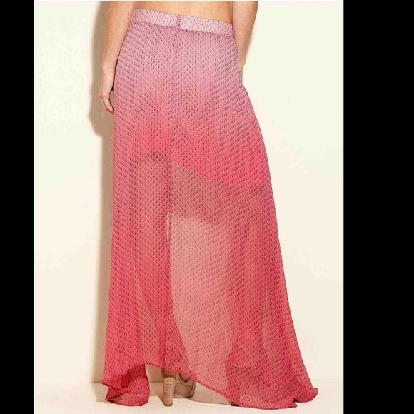 🎀Guess Hi-Low, Chiffon, Ombré, Skirt🎀 - Picture 2 of 4