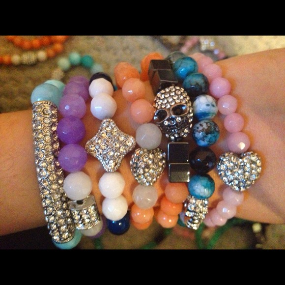 Purple Bracelet Set - Picture 3 of 4