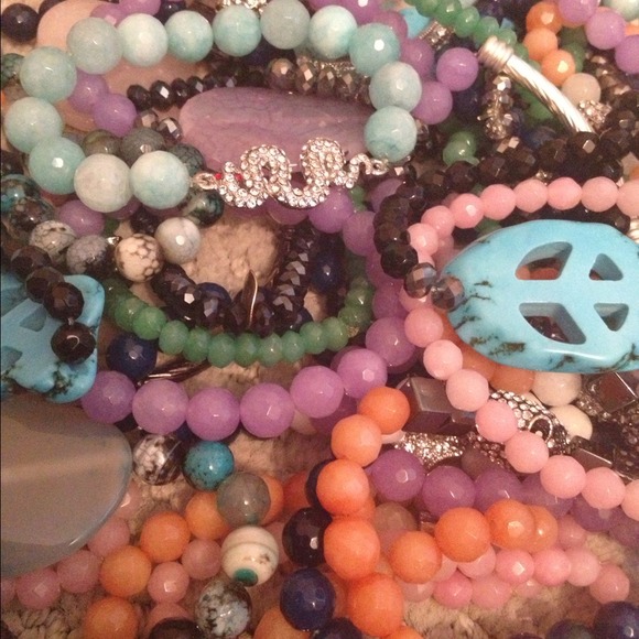 Purple Bracelet Set - Picture 4 of 4