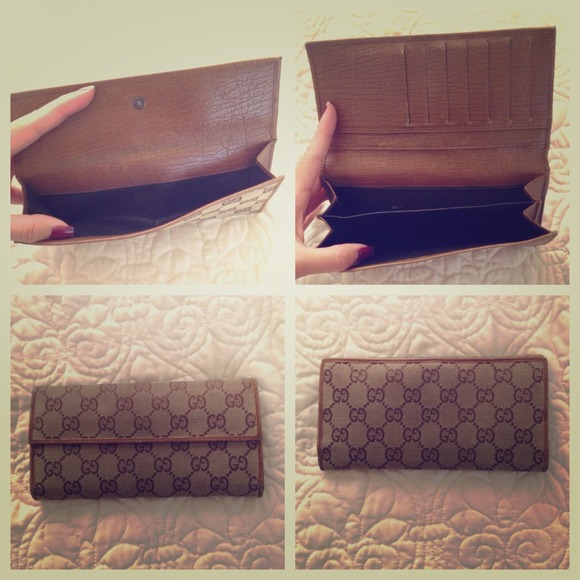 Gucci Clutches & Wallets - ❌SOLD❌Authentic Gucci Wallet