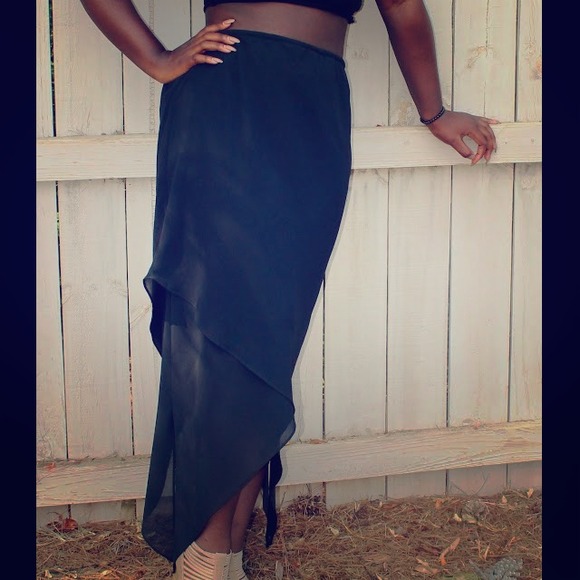 Black skirt