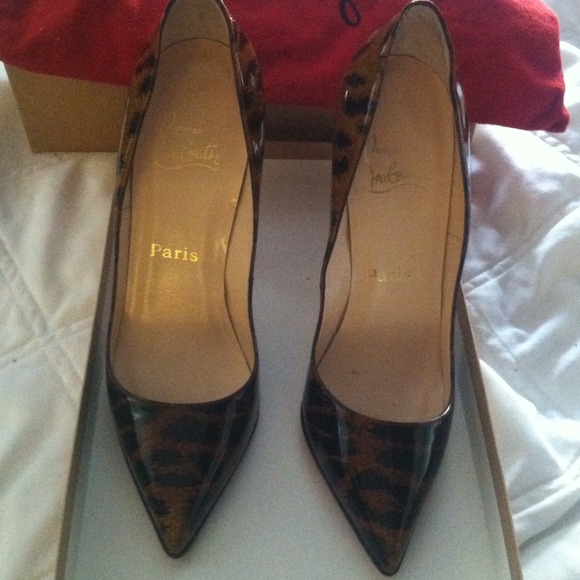 Christian Louboutin Pigalle 5 inch stilettos - Picture 2 of 4