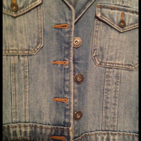 Denim jacket - Picture 3 of 3