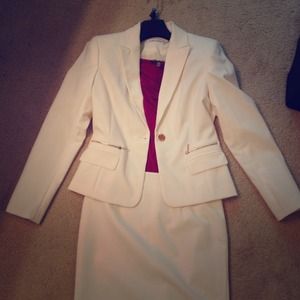 Calvin Klein skirt suit
