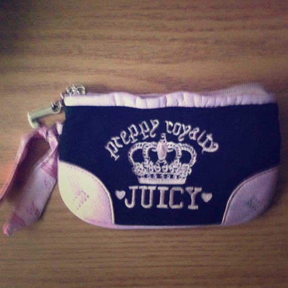 Juicy Couture clutch