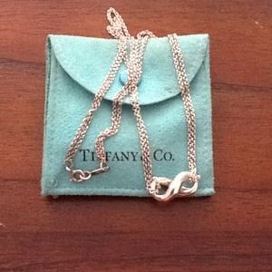 Auth Tiffany silver infinity necklace w dbl chain