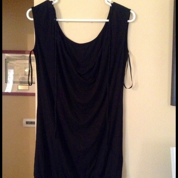 Classy and sexy evening dress - Picture 3 of 4