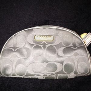 🚫SOLD🚫Small Coach bag