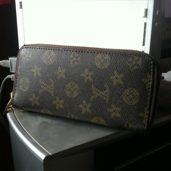 Double sided wallet