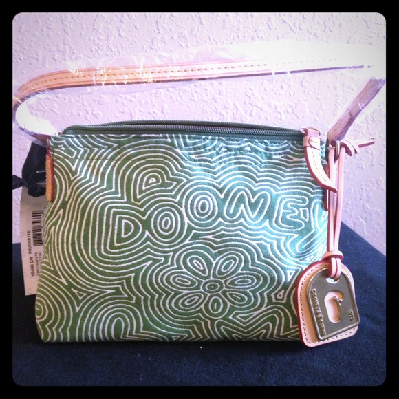 Authentic Dooney & Bourke DB Sport Pop Pouchette