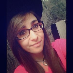 Meet the seller! 😃💗