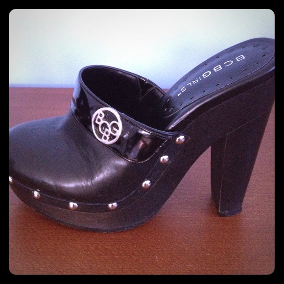 *RESERVED* BCBGirls Clogs.