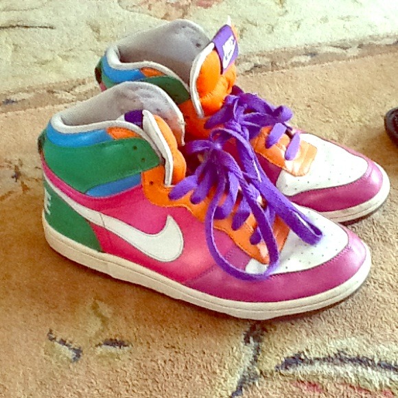 Nike sneakers 👟