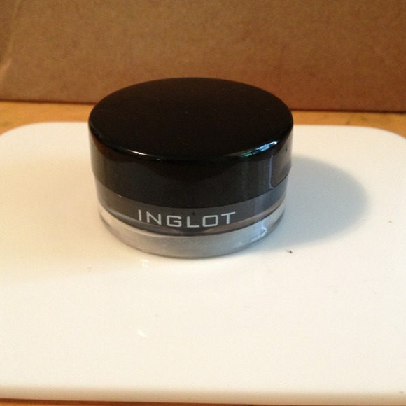 💥SOLD💥 Brand New Inglot AMC Gel Liner #78