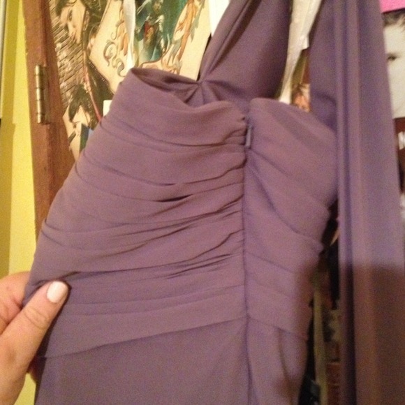 Lilac gown - Picture 2 of 4