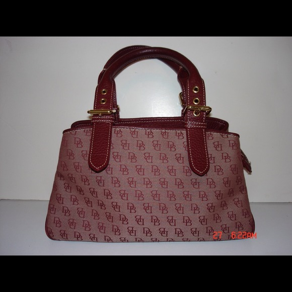 SOLD Authentic Dooney & Bourke purse