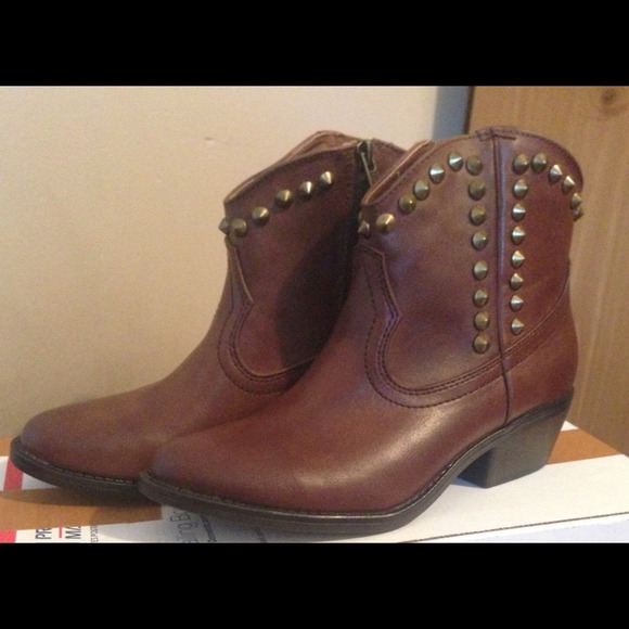 ❗Sold❗🎀Cowgirl boots🎀