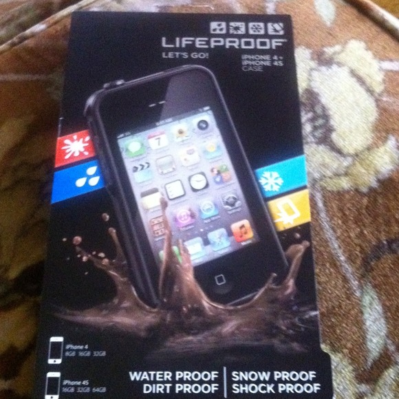 ⛔(TRADE)⛔LifeProof for iPhone 4 & 4s