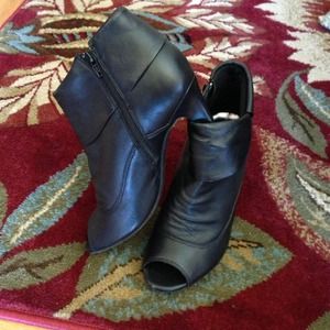 Ciao Bella leather short boot