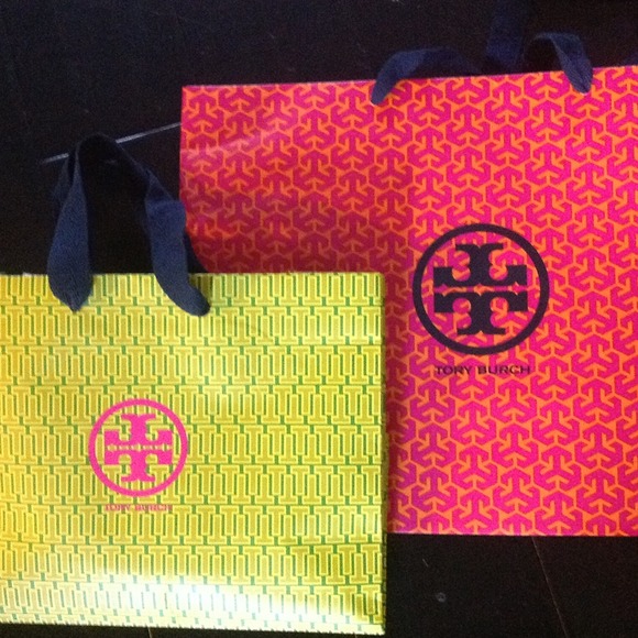 **Hold**Authentic Tory Burch shopping bags