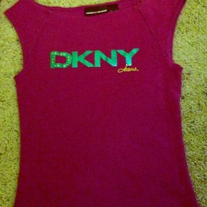 DKNY top!